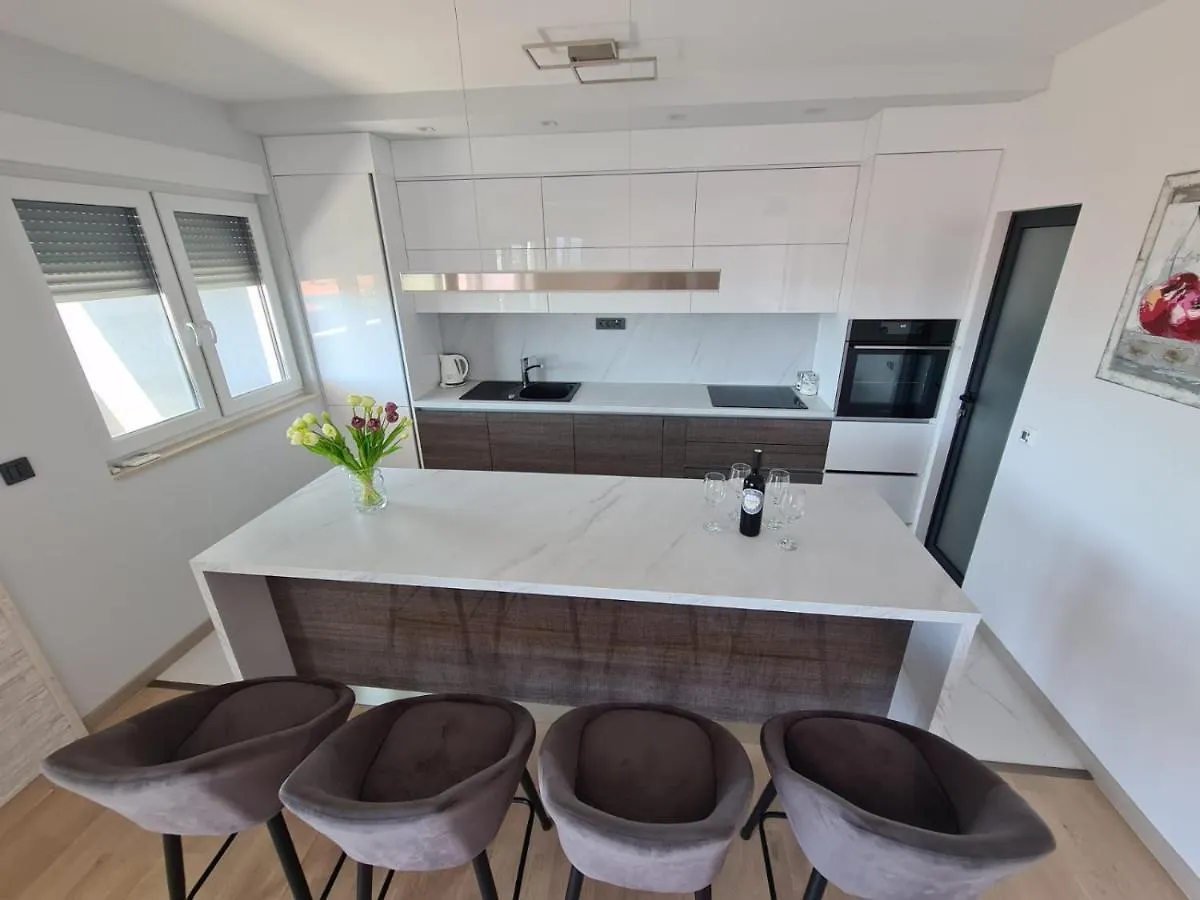 Apartment Apartman Ivana Trogir